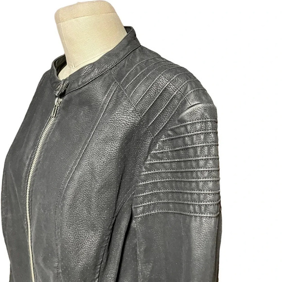 Torrid Coated‎ Faux Leather Biker Jacket Black Plus Size 2X - Picture 7 of 13